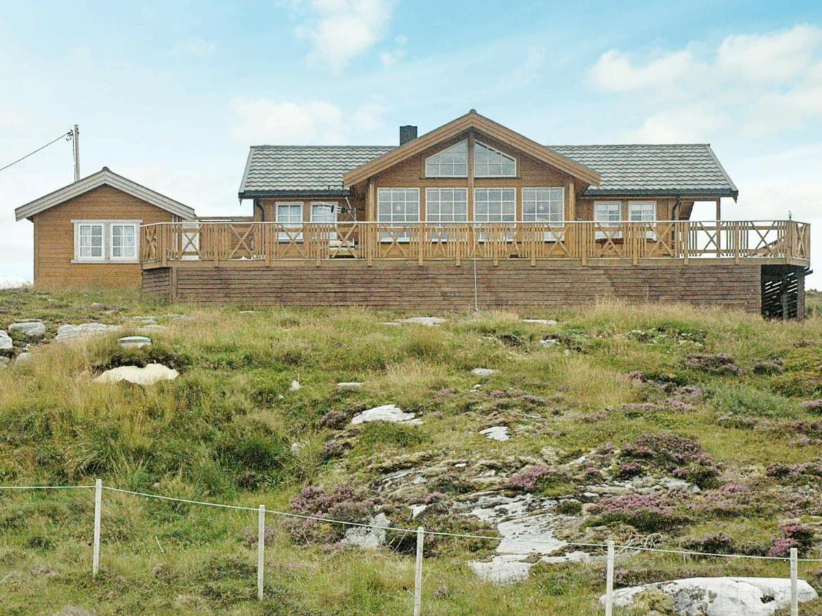 Three-Bedroom Holiday Home In Dyrvik Tuvnes Szoba fotó