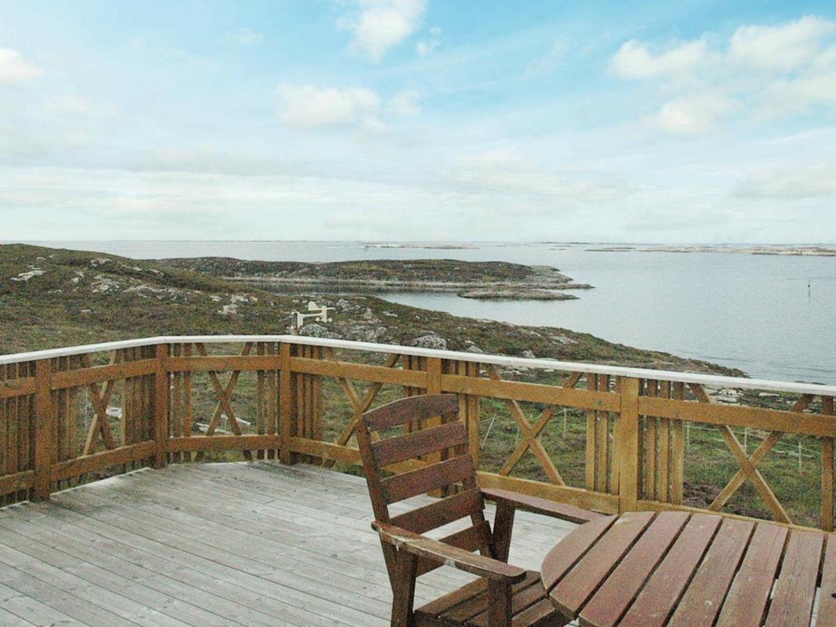 Three-Bedroom Holiday Home In Dyrvik Tuvnes Szoba fotó